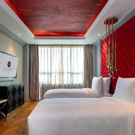 Grand Mercure Yangon Golden Empire Exterior foto
