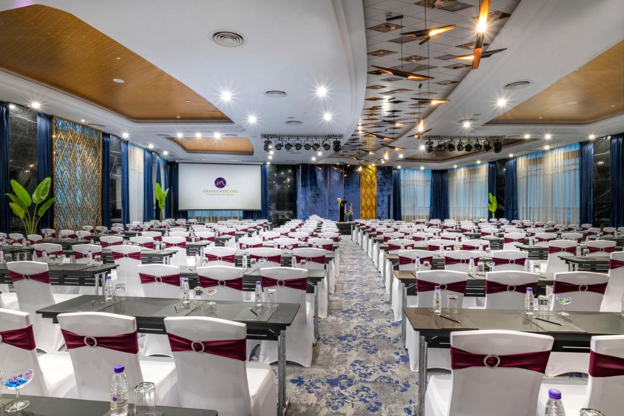 Grand Mercure Yangon Golden Empire Exterior foto