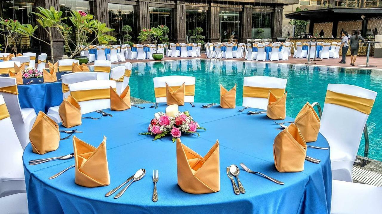Grand Mercure Yangon Golden Empire Exterior foto