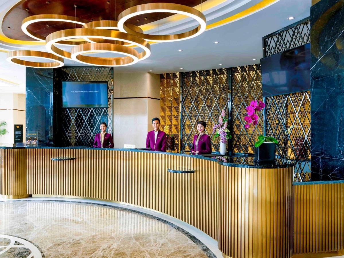 Grand Mercure Yangon Golden Empire Exterior foto