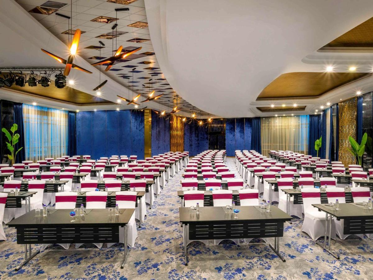 Grand Mercure Yangon Golden Empire Exterior foto