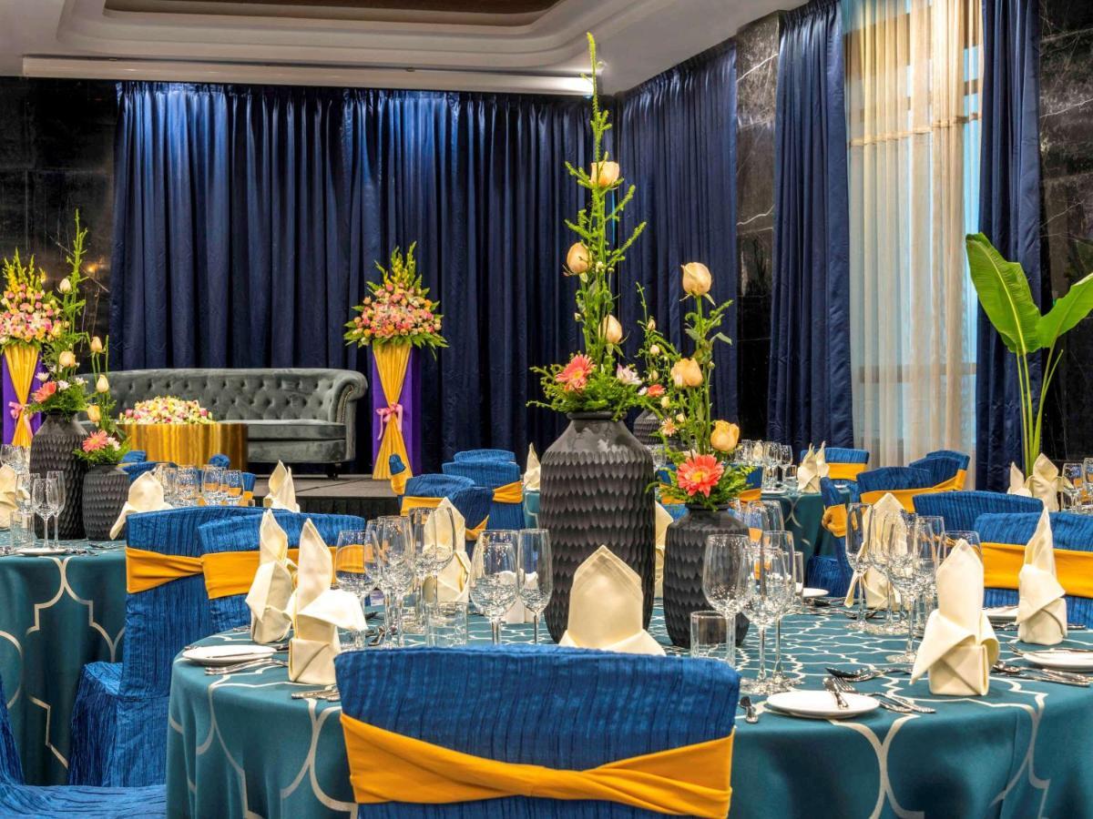 Grand Mercure Yangon Golden Empire Exterior foto